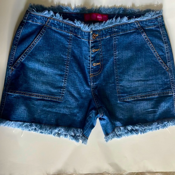 Glo Denim Shorts - Picture 1 of 4